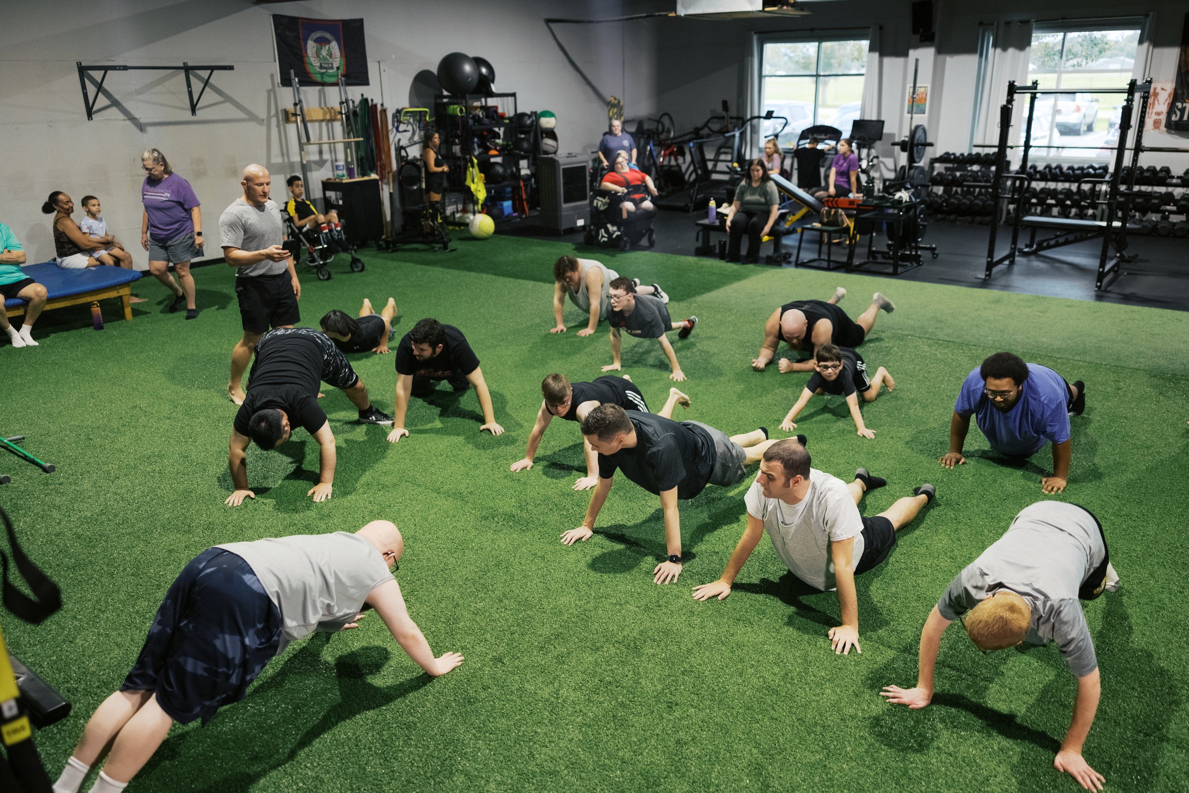 A full class training together on the turf